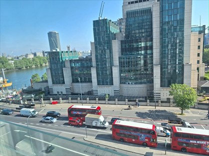 1 Bed Flat, St. George Wharf, SW8