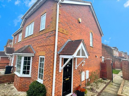 2 Bed Semi-Detached House, North Royds Wood, S71