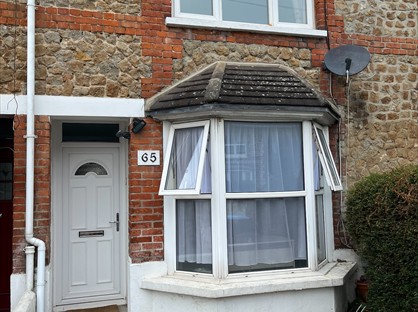 4 Bed Terraced House, Highfield Road, PO22