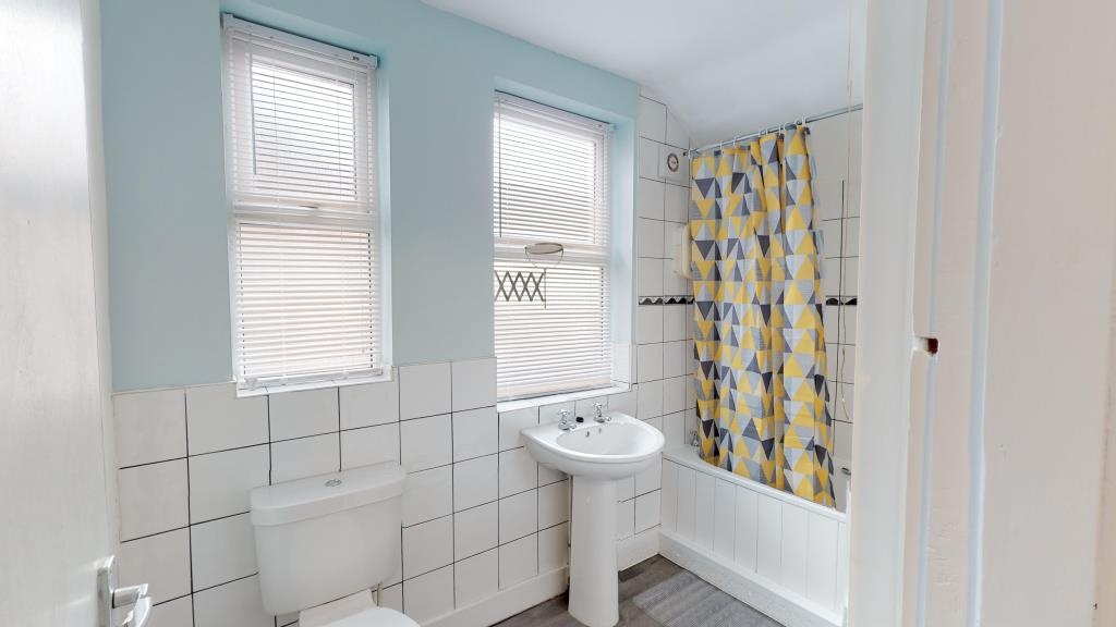 Additional image 5 of Room in a Shared House, Premier Road, NG7, N1 7GU