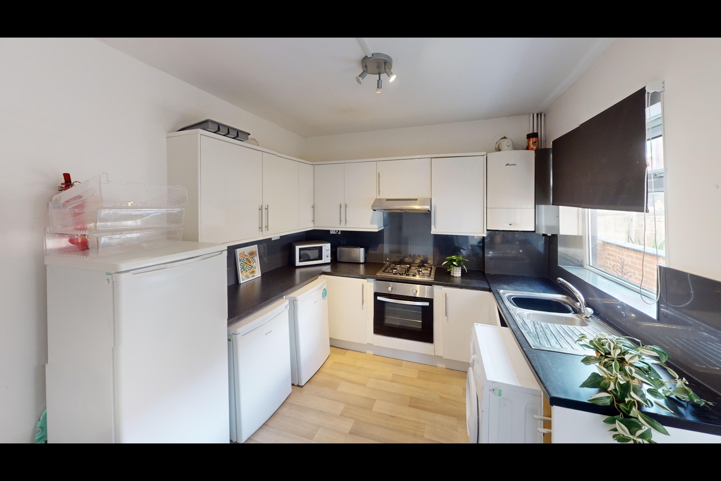 Additional image 2 of Room in a Shared House, Laurie Avenue, NG7, N1 7GU