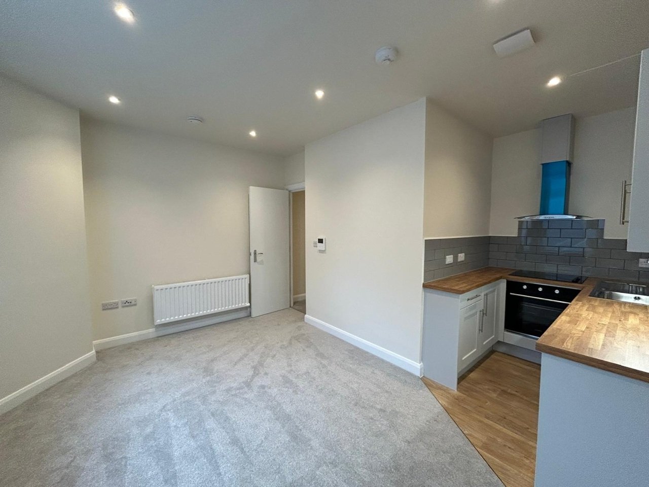 Tunbridge Wells - Studio Flat, Lonsdale House, TN1 - To Rent Now for £ ...
