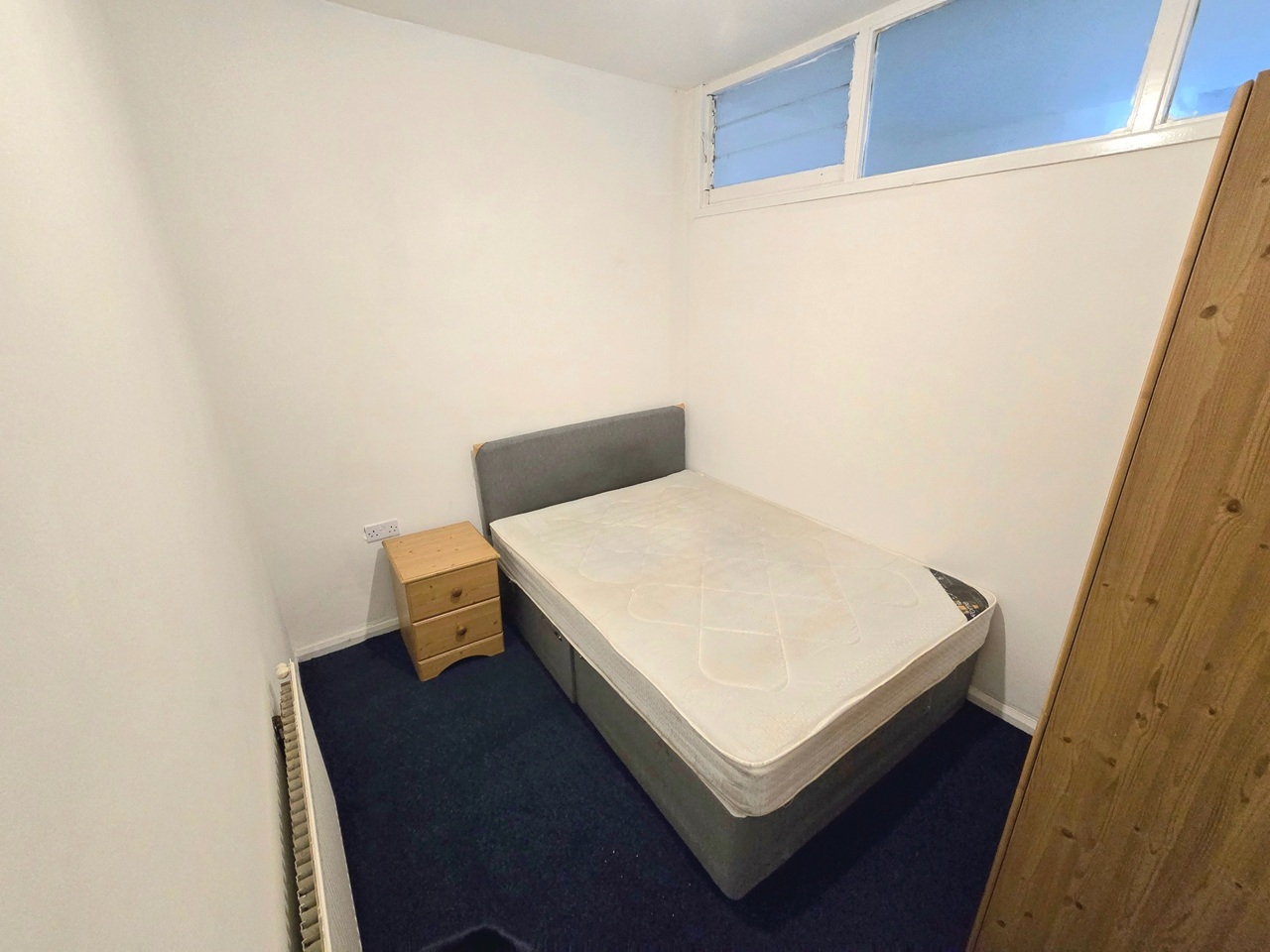 2 Bed Flat, Holly Road, L7 photo 3