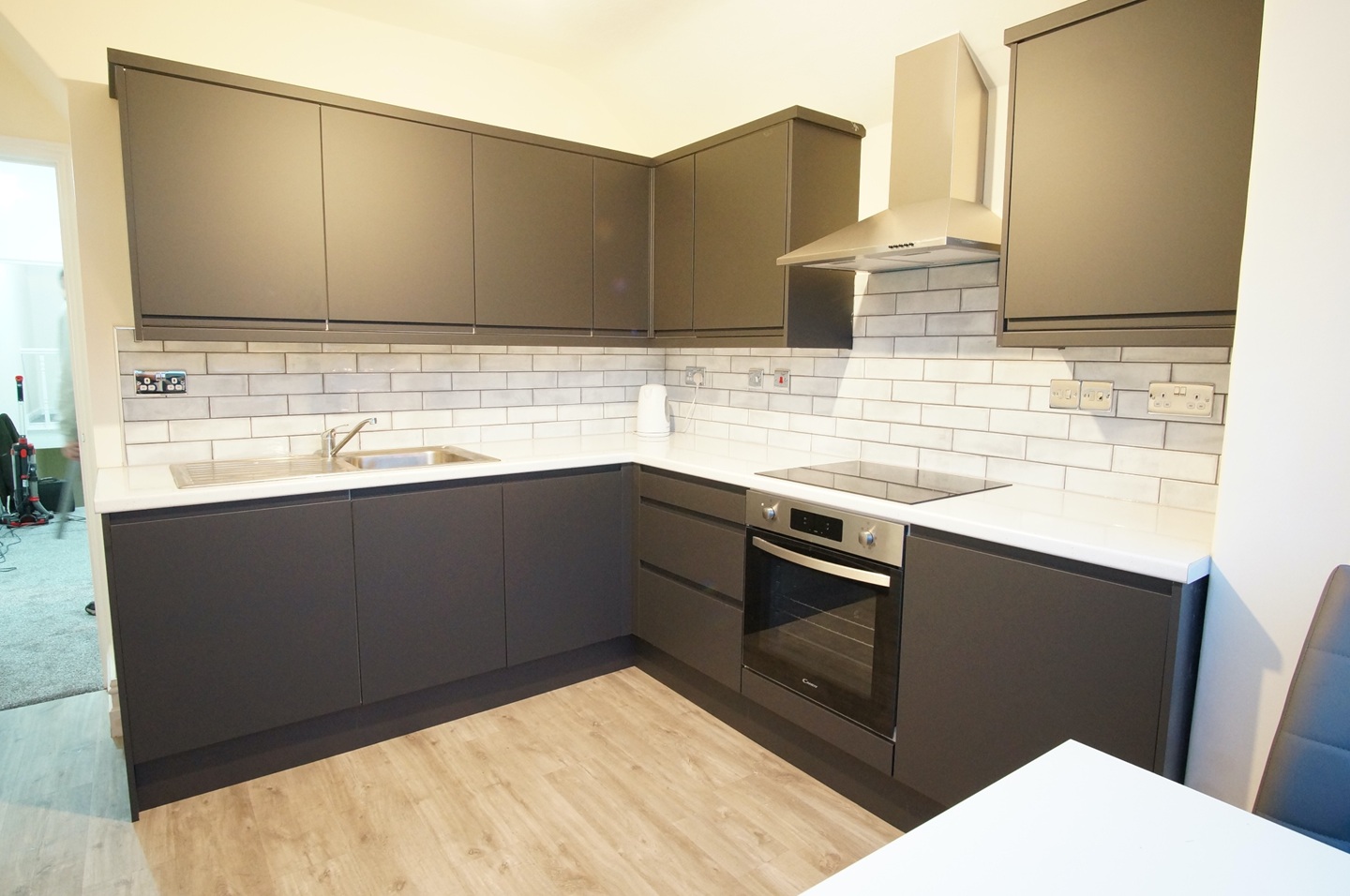 2 Bed Flat, Canton, CF5