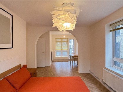 Room in a Shared Flat, London, WC1N