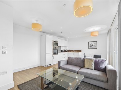 1 Bed Flat, Ivy Point, E3