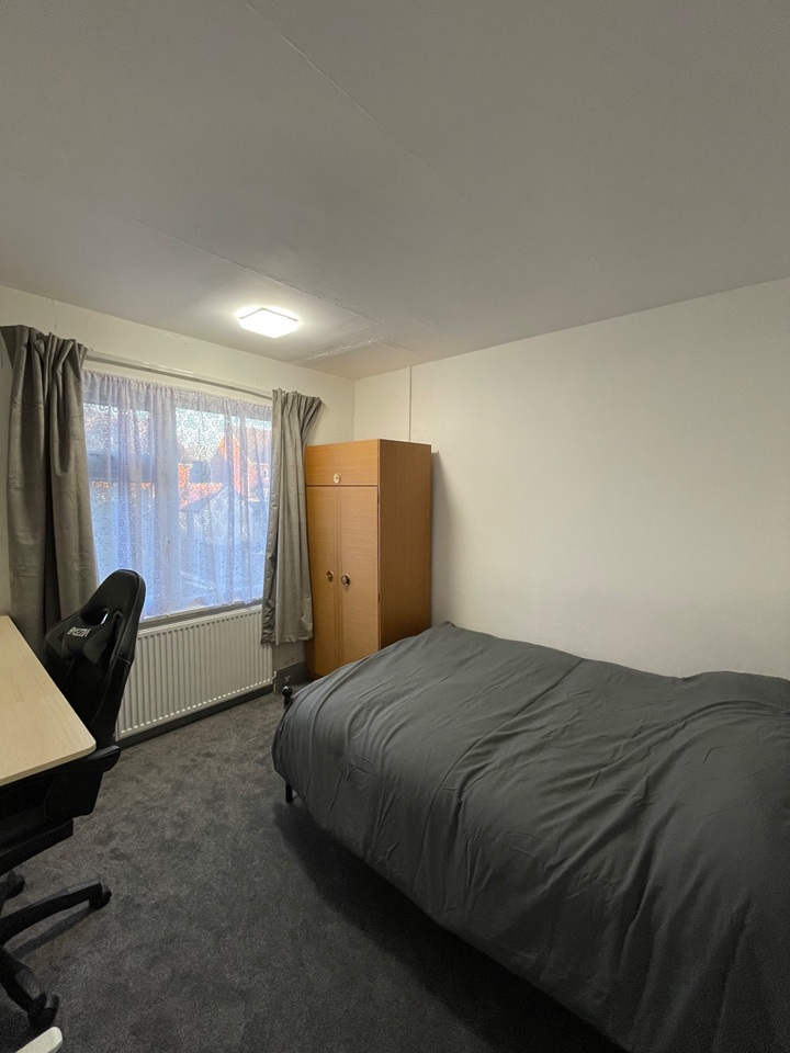 Additional image 2 of Room in a Shared House, Standard Avenue, CV4, N1 7GU