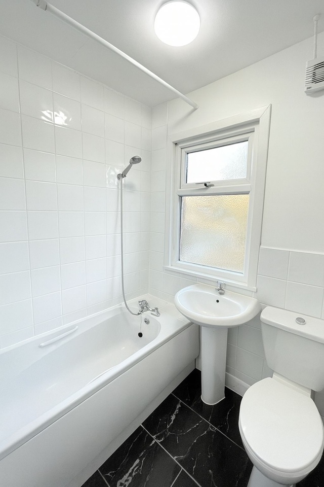 Additional image 6 of Room in a Shared House, Standard Avenue, CV4, N1 7GU