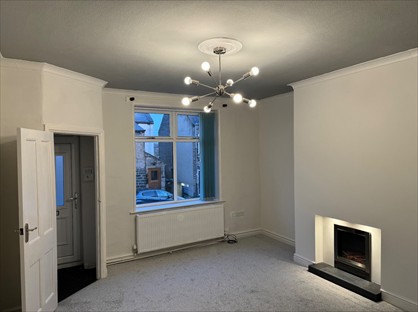 2 Bed Terraced House, Upper Quarry Road, HD2