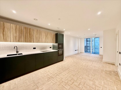 2 Bed Flat, Monarch Square, SW11