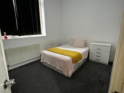 Room in a Shared Flat, Clubhouse, NW10