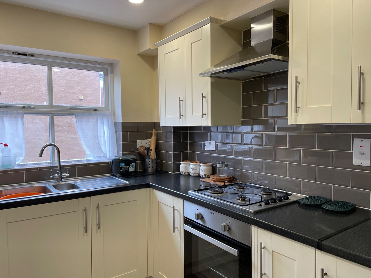 Additional image 2 of Room in a Shared House, Elm Park, RG30, N1 7GU