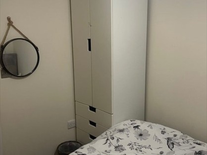 Room in a Shared House, Egham, TW20