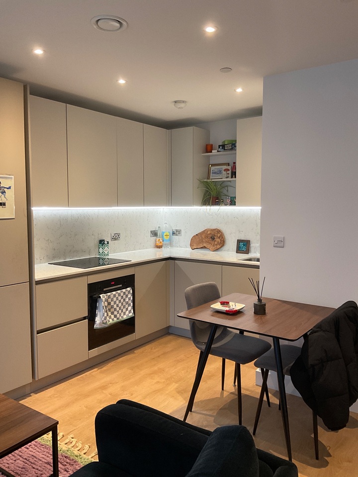 Manchester - 1 Bed Flat, Dantzic Street, M4 - To Rent Now for £1,200.00 p/m
