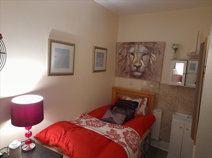 1 Bed Semi-Detached House, Princes Rd, TS1