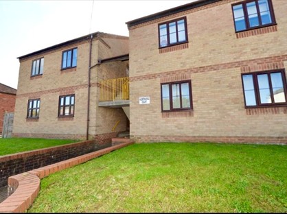 Studio Flat, Albemarle Court, SO17