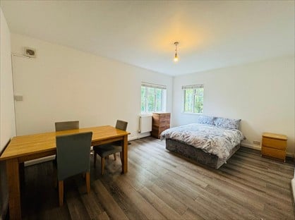 Room in a Shared Flat, Wembley Park, HA9
