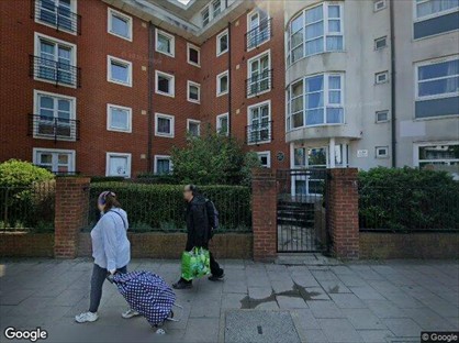 Room in a Shared Flat, Buick House, KT2