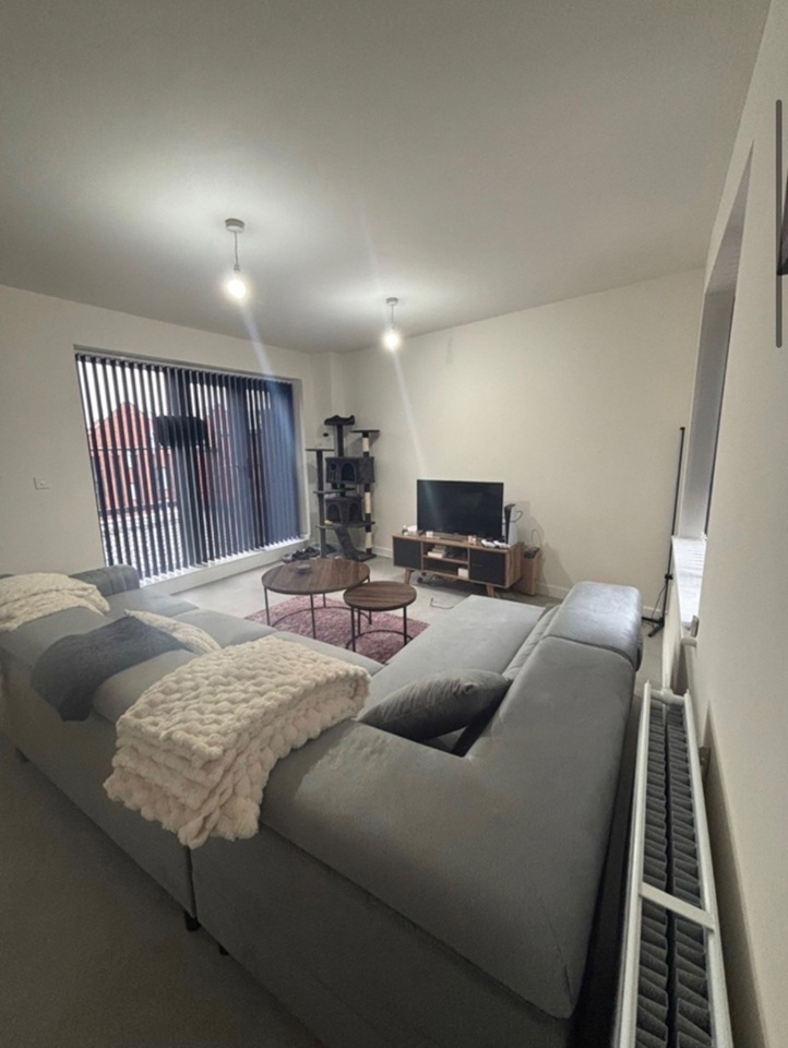 3 Bed Terraced House, Old Wharf, LE3