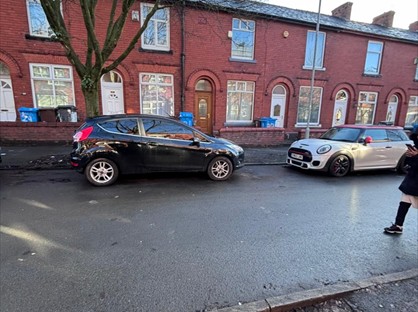 2 Bed Terraced House, Gordon Avenue, OL4