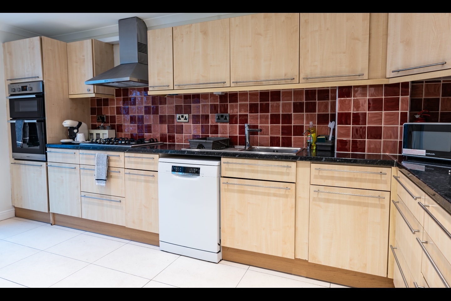 3 Bed End Terrace, Fellows Road, NW3 photo 5