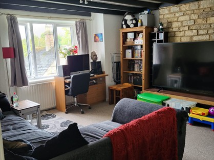 2 Bed Flat, Warrenne Keep, PE9