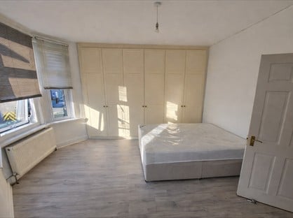 Room in a Shared House, Heigham Road, E6