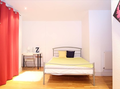 Room in a Shared Flat, Copenhagen Place, E14