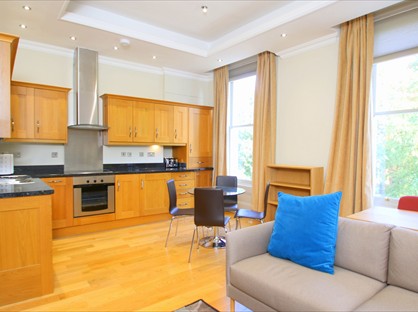 1 Bed Flat, The Mall, W5