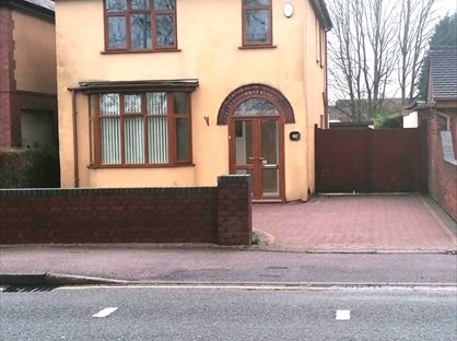 3 Bed Detached House, Bridge Cross Road, WS7