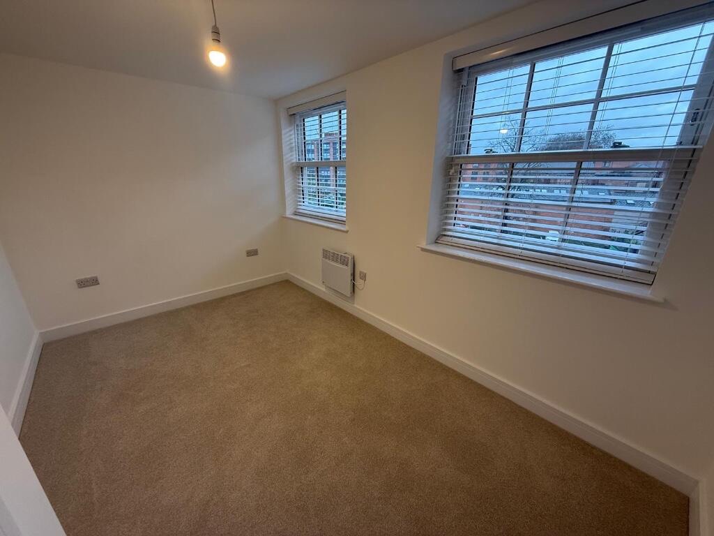 Additional image 3 of 1 Bed Flat, Curzon Street, DE1, N1 7GU