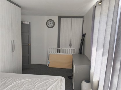 4 Bed Semi-Detached House, Leeds Road, HD2