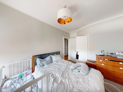 2 Bed Flat, Uxbridge Road, W12