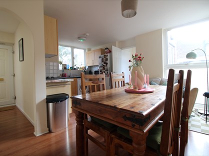 4 Bed End Terrace, Lammermoor Road, SW12