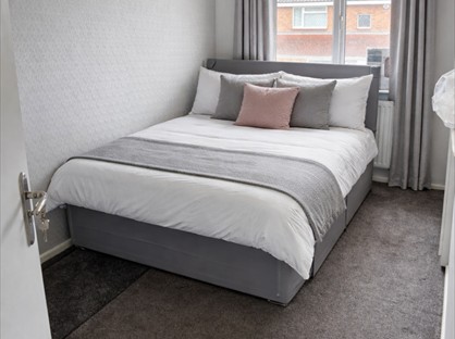 Room in a Shared House, Wynters, SS16