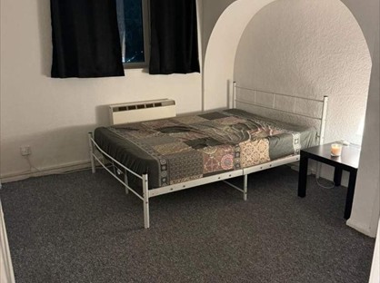 Room in a Shared Flat, Longbridge Road, IG11