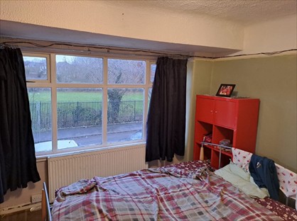 Room in a Shared House, Grecian Street North, M7