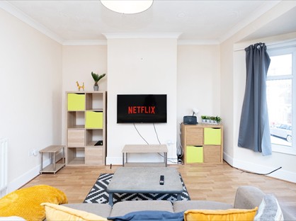 2 Bed Flat, Oxford Avenue, SO14