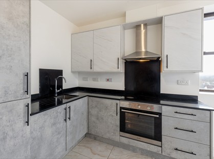 2 Bed Flat, Farnsby Street, SN1