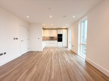 2 Bed Flat, Sanday Drive, NW9