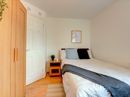 Room in a Shared House, Terry Road, CV1