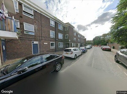 3 Bed Flat, Aberfeldy, E14