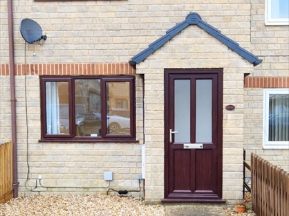 2 Bed Terraced House, The Meadows, SP8