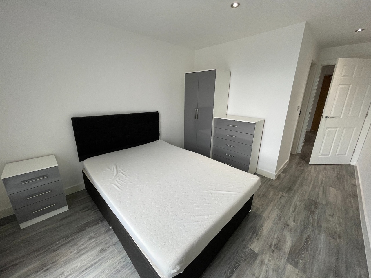 Additional image 6 of 2 Bed Flat, Orange Grove House, M14, N1 7GU