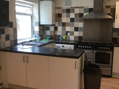 6 Bed Terraced House, Eastland Road, PO19