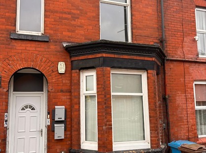 1 Bed Flat, High Street, M28