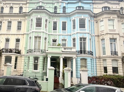 2 Bed Flat, Colville Terrace, W11