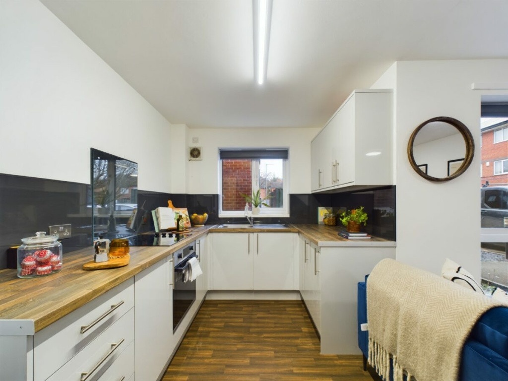 Additional image 5 of Room in a Shared House, Brookside, DE1, N1 7GU