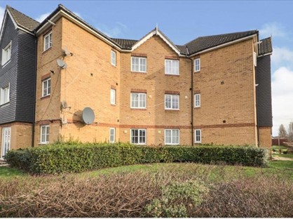 2 Bed Flat, Waterside Close, SE28