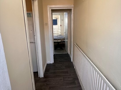 1 Bed Terraced House, Birkin Avenue, NG7